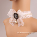 Encaje blanco Bowknot perlas collar